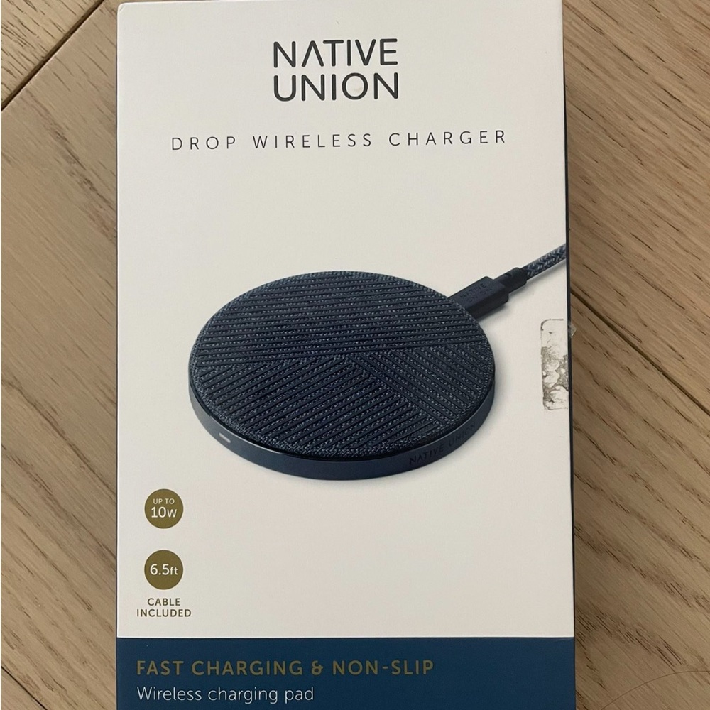 Native Union Wireless Charger